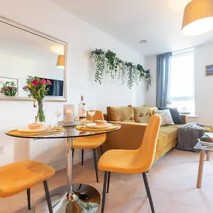 amber-apartment-in-the-heart-of-southampton-close-to.bournemouth-hotels.org/